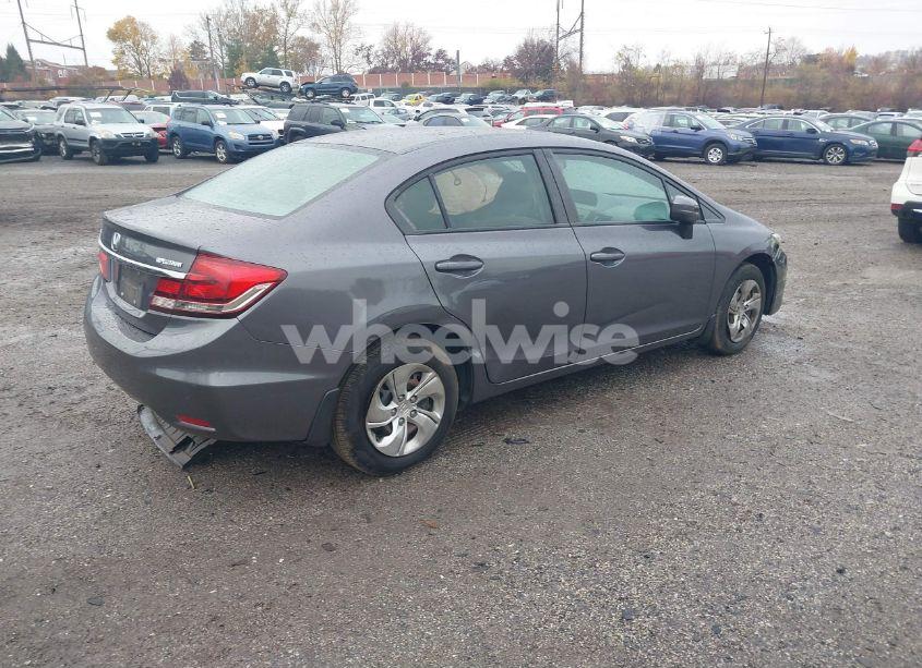 Photo 4 of 2015 Honda Civic LX (VIN 19XFB2F55FE283322)