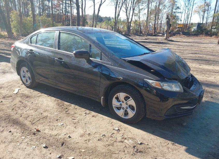 2015 Honda Civic LX (VIN 19XFB2F55FE285085) main photo