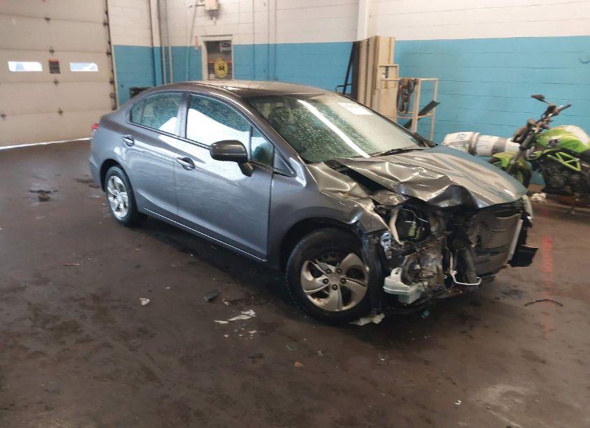 2015 Honda Civic LX (VIN 19XFB2F55FE291047) main photo