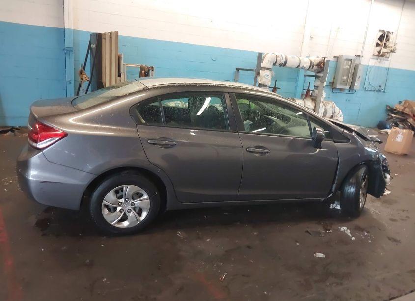 Photo 13 of 2015 Honda Civic LX (VIN 19XFB2F55FE291047)