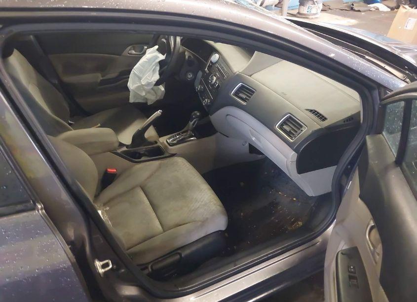 Photo 5 of 2015 Honda Civic LX (VIN 19XFB2F55FE291047)