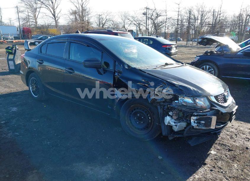 2015 Honda Civic LX (VIN 19XFB2F55FE295745) main photo