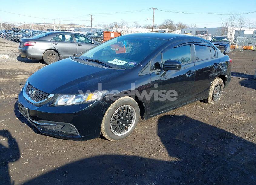 Photo 2 of 2015 Honda Civic LX (VIN 19XFB2F55FE295745)