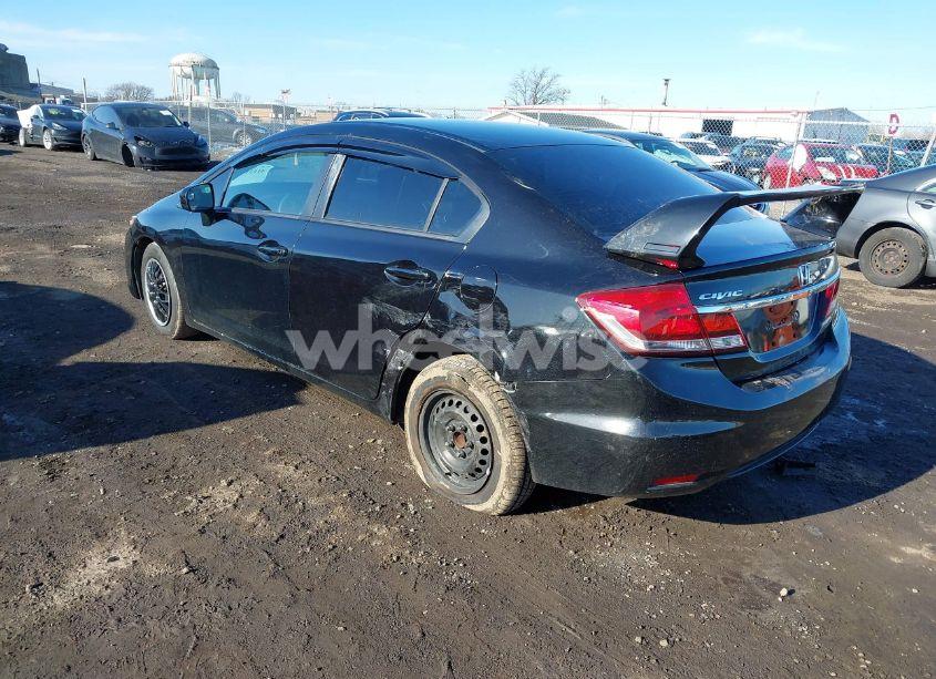 Photo 3 of 2015 Honda Civic LX (VIN 19XFB2F55FE295745)