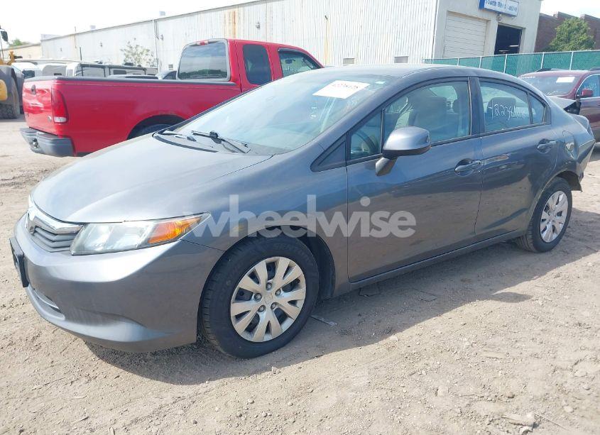 Photo 2 of 2012 Honda Civic LX (VIN 19XFB2F56CE012149)