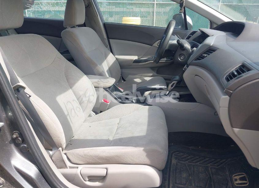 Photo 5 of 2012 Honda Civic LX (VIN 19XFB2F56CE012149)