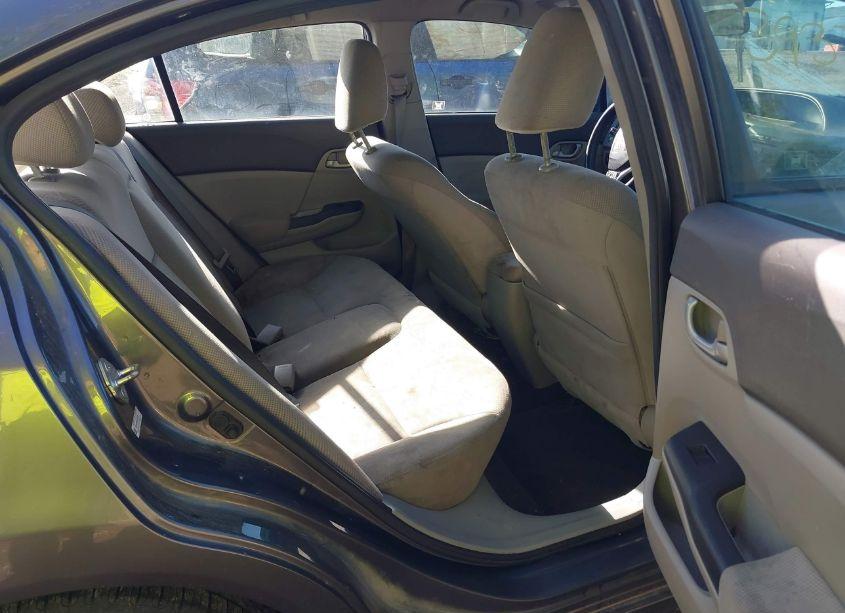 Photo 8 of 2012 Honda Civic LX (VIN 19XFB2F56CE013222)