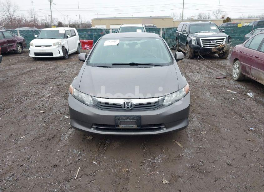 Photo 13 of 2012 Honda Civic LX (VIN 19XFB2F56CE032028)