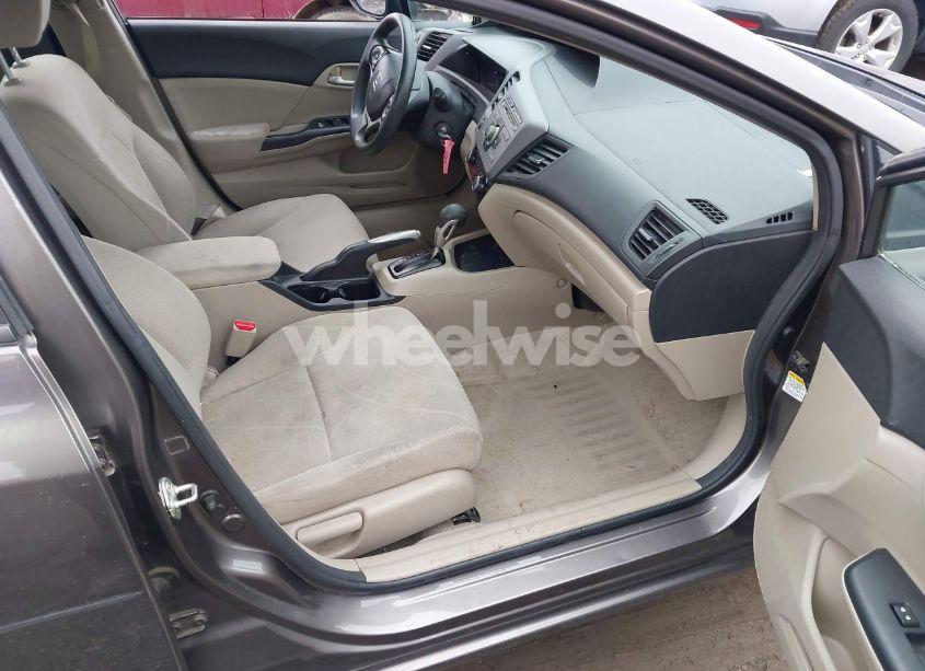 Photo 5 of 2012 Honda Civic LX (VIN 19XFB2F56CE032028)