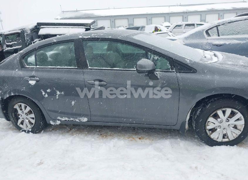 Photo 13 of 2012 Honda Civic SDN LX (VIN 19XFB2F56CE039772)