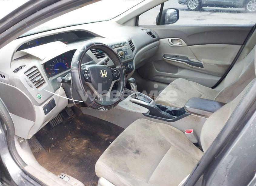 Photo 5 of 2012 Honda Civic LX (VIN 19XFB2F56CE045295)