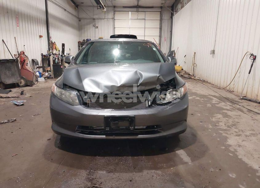 Photo 13 of 2012 Honda Civic LX (VIN 19XFB2F56CE046169)