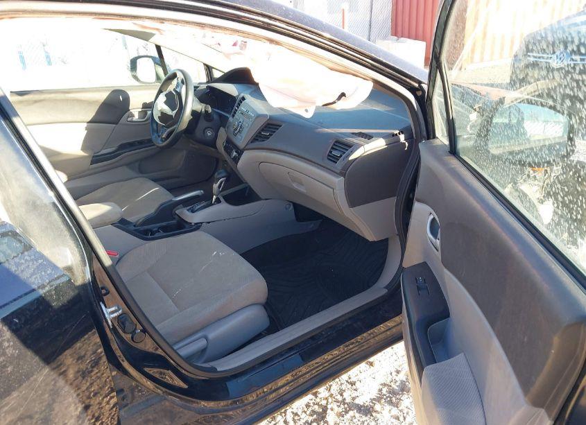 Photo 5 of 2012 Honda Civic LX (VIN 19XFB2F56CE048665)