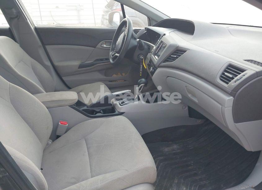 Photo 5 of 2012 Honda Civic LX (VIN 19XFB2F56CE051257)