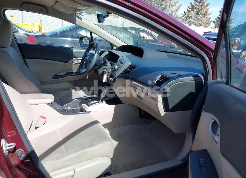 Photo 5 of 2012 Honda Civic LX (VIN 19XFB2F56CE098093)