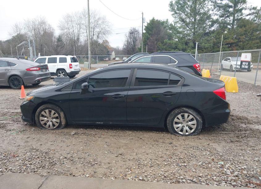 Photo 14 of 2012 Honda Civic SDN LX (VIN 19XFB2F56CE357066)