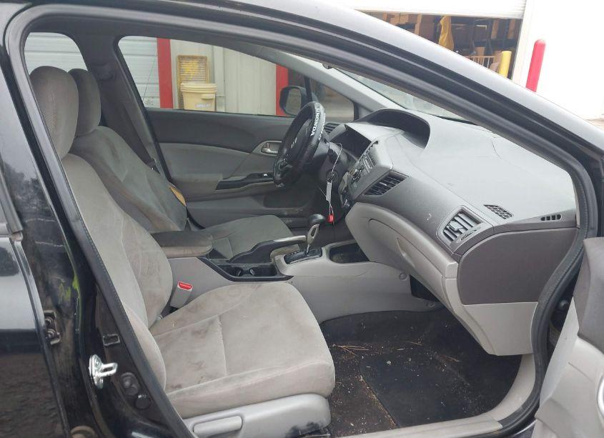 Photo 5 of 2012 Honda Civic SDN LX (VIN 19XFB2F56CE357066)