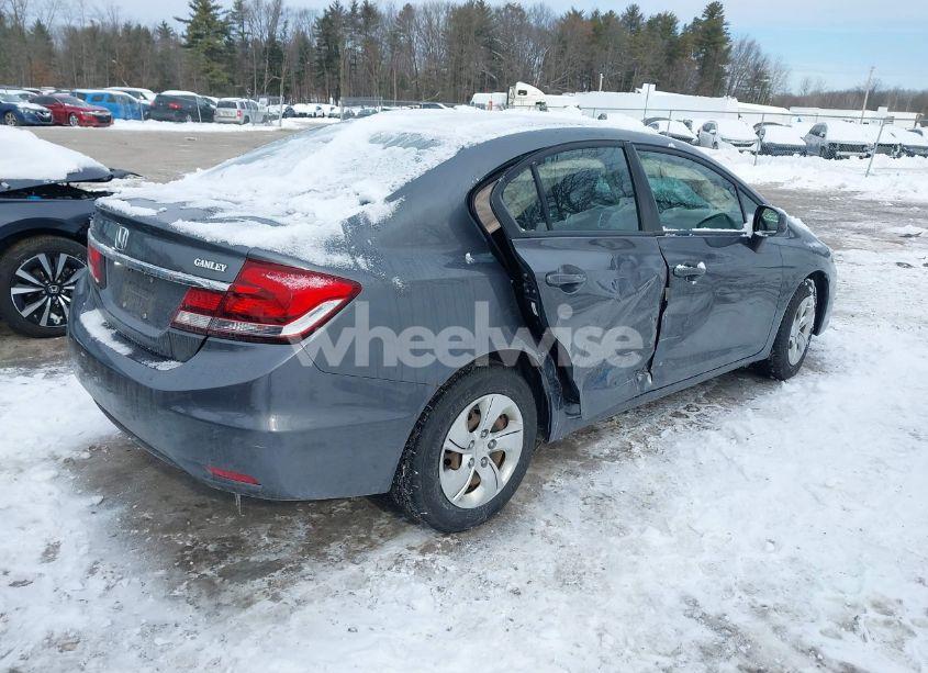 Photo 4 of 2013 Honda Civic LX (VIN 19XFB2F56DE004408)