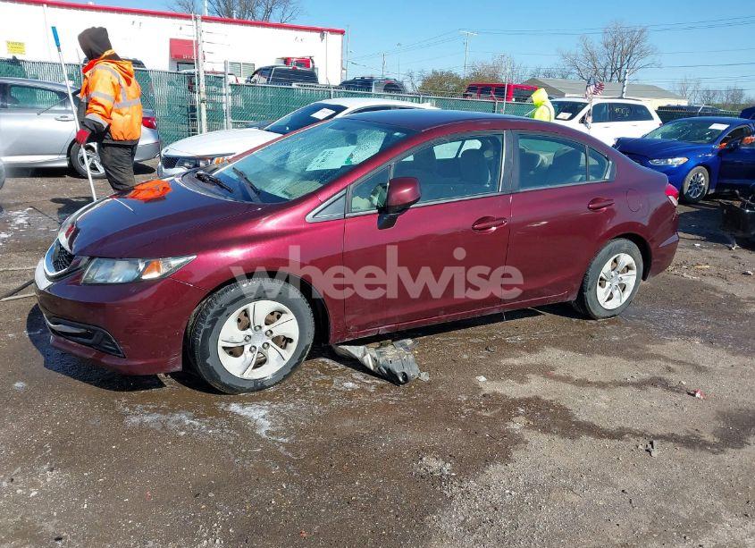 Photo 2 of 2013 Honda Civic LX (VIN 19XFB2F56DE014582)