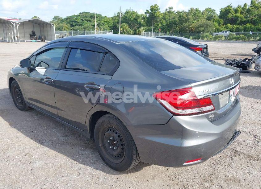 Photo 3 of 2013 Honda Civic LX (VIN 19XFB2F56DE036694)