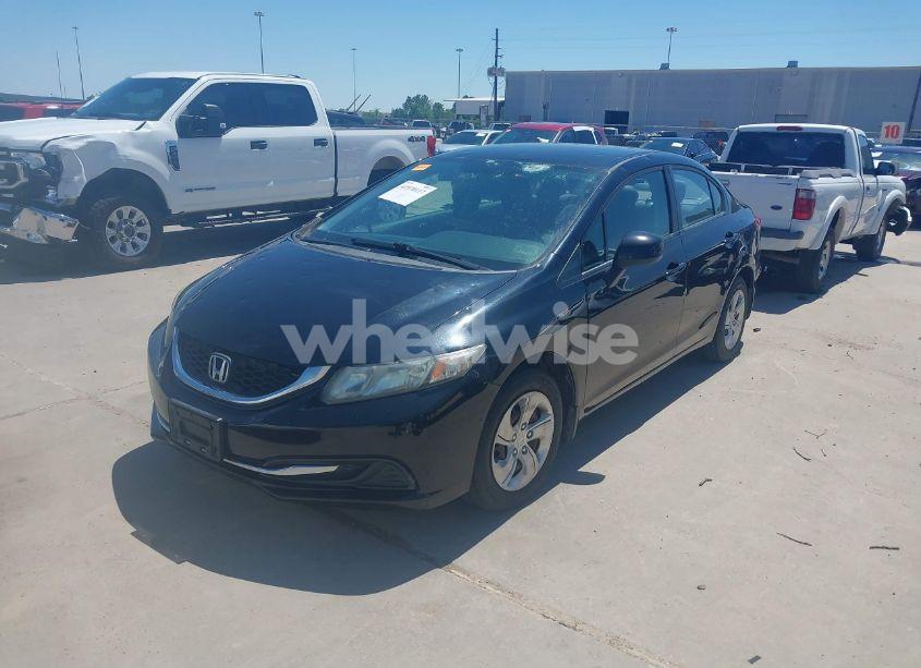 Photo 2 of 2013 Honda Civic LX (VIN 19XFB2F56DE062728)