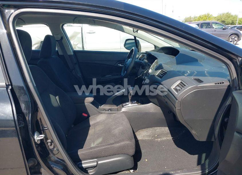 Photo 5 of 2013 Honda Civic LX (VIN 19XFB2F56DE062728)