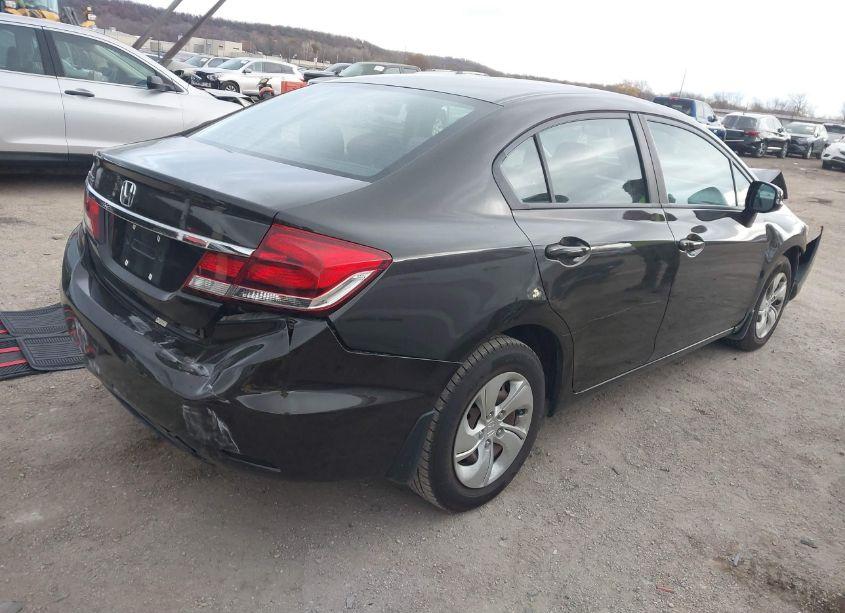 Photo 4 of 2013 Honda Civic LX (VIN 19XFB2F56DE063281)