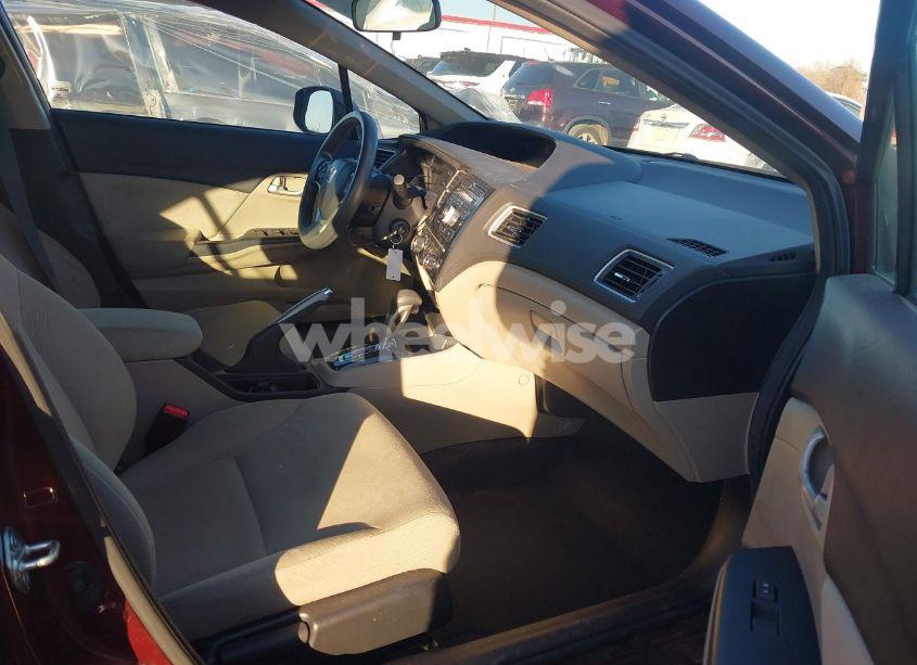 Photo 5 of 2013 Honda Civic LX (VIN 19XFB2F56DE080128)