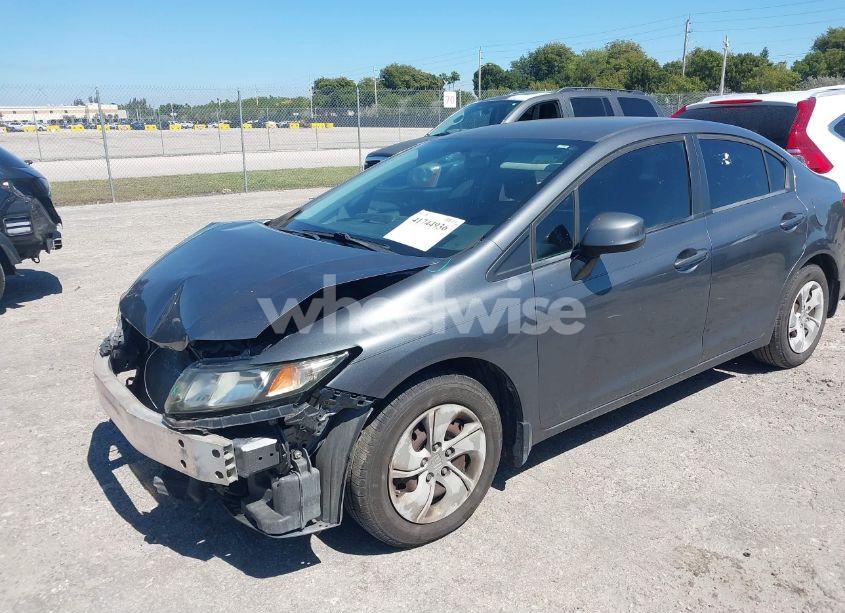 Photo 2 of 2013 Honda Civic LX (VIN 19XFB2F56DE085510)