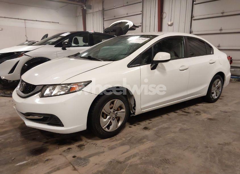 Photo 2 of 2013 Honda Civic LX (VIN 19XFB2F56DE091842)