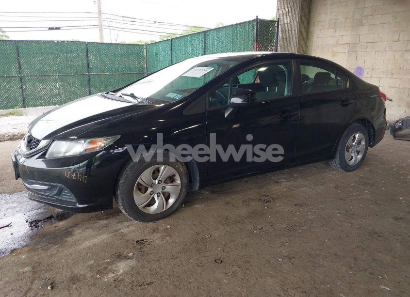 Photo 2 of 2013 Honda Civic LX (VIN 19XFB2F56DE216371)