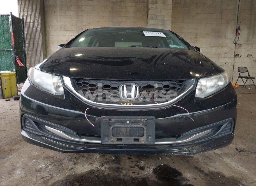 Photo 6 of 2013 Honda Civic LX (VIN 19XFB2F56DE216371)