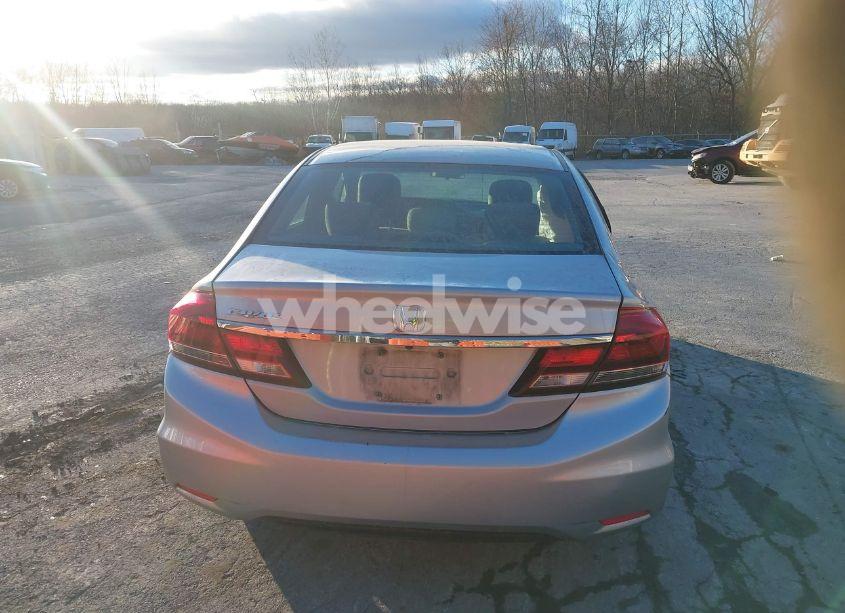 Photo 16 of 2013 Honda Civic LX (VIN 19XFB2F56DE263612)