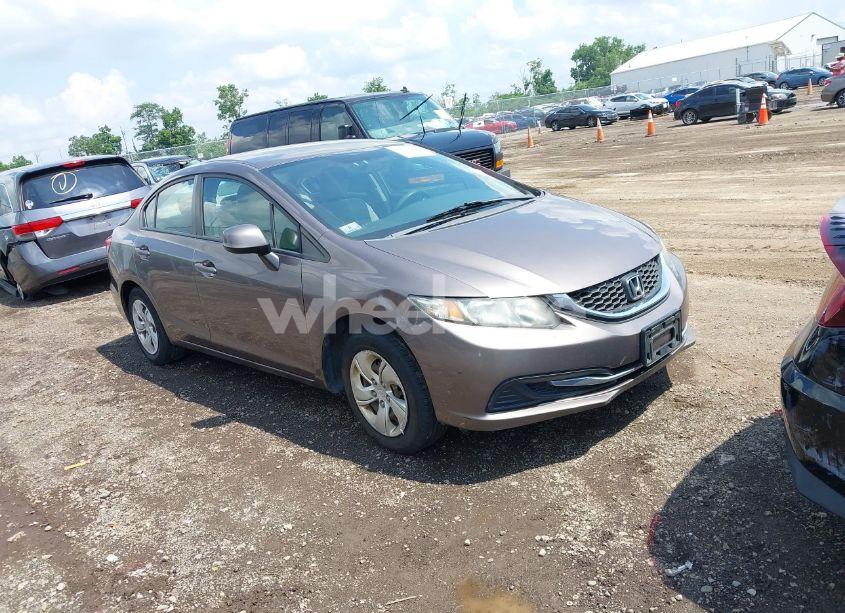 2013 Honda Civic LX (VIN 19XFB2F56DE292334) main photo