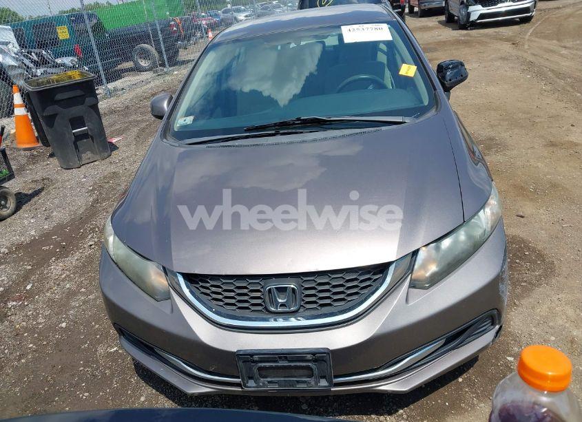 Photo 12 of 2013 Honda Civic LX (VIN 19XFB2F56DE292334)