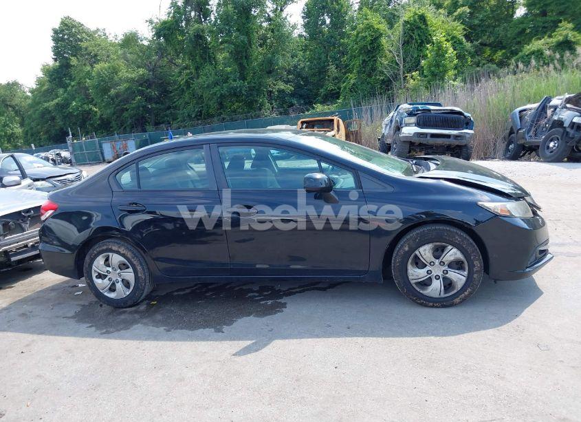 Photo 13 of 2013 Honda Civic LX (VIN 19XFB2F56DE293838)