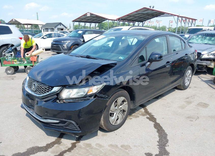 Photo 2 of 2013 Honda Civic LX (VIN 19XFB2F56DE293838)