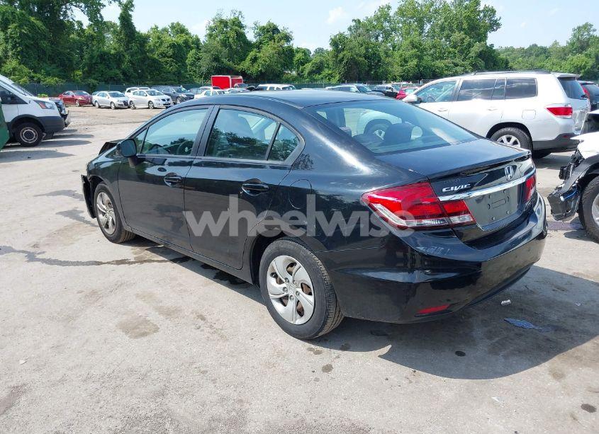 Photo 3 of 2013 Honda Civic LX (VIN 19XFB2F56DE293838)