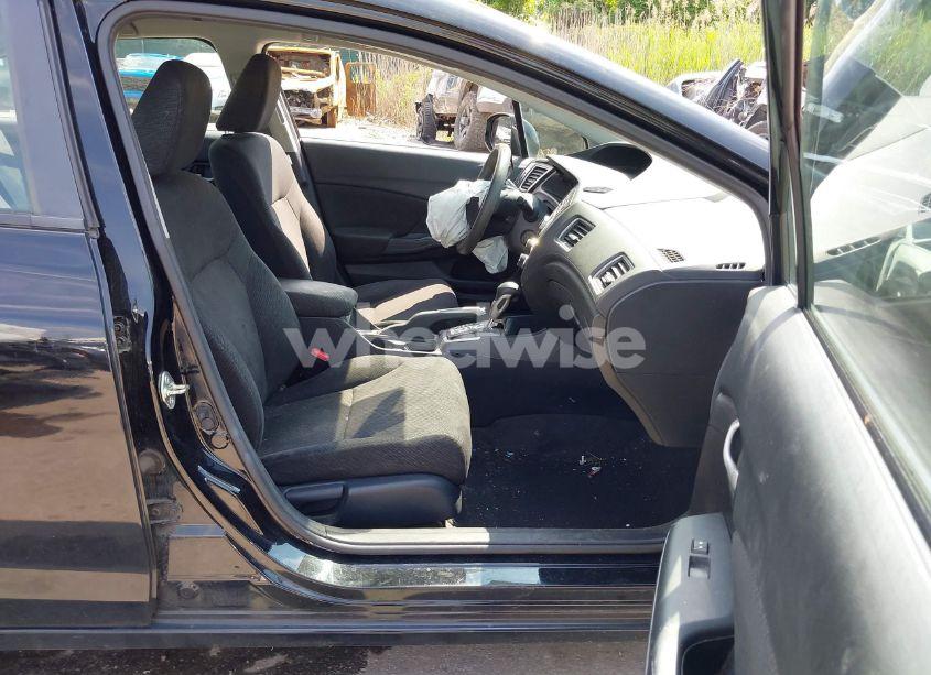 Photo 5 of 2013 Honda Civic LX (VIN 19XFB2F56DE293838)