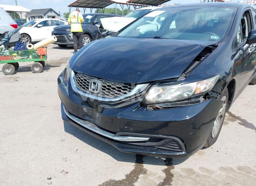 Photo 6 of 2013 Honda Civic LX (VIN 19XFB2F56DE293838)