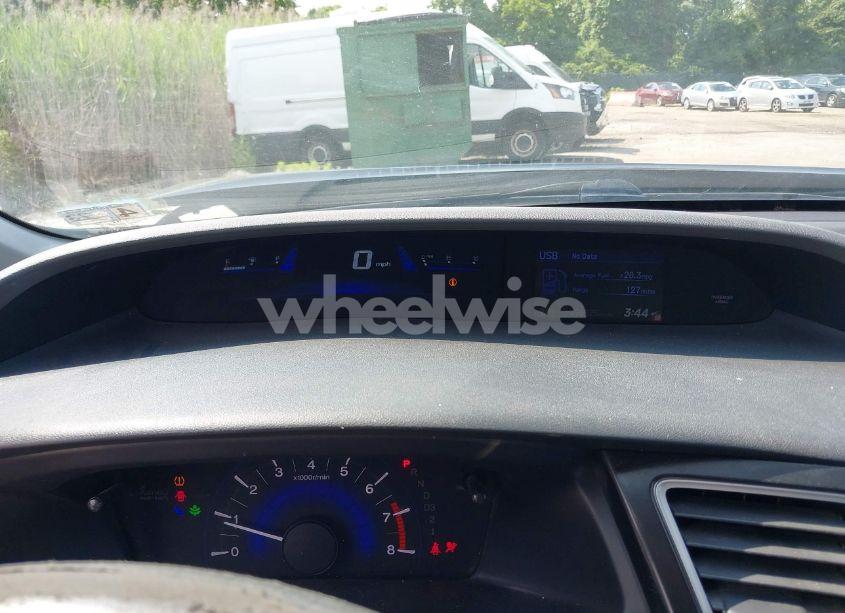 Photo 7 of 2013 Honda Civic LX (VIN 19XFB2F56DE293838)