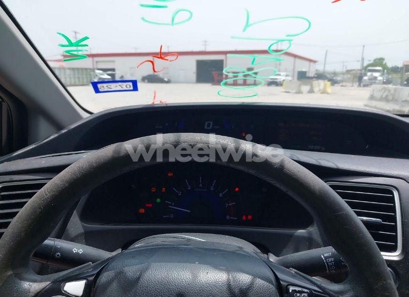 Photo 7 of 2014 Honda Civic LX (VIN 19XFB2F56EE008492)