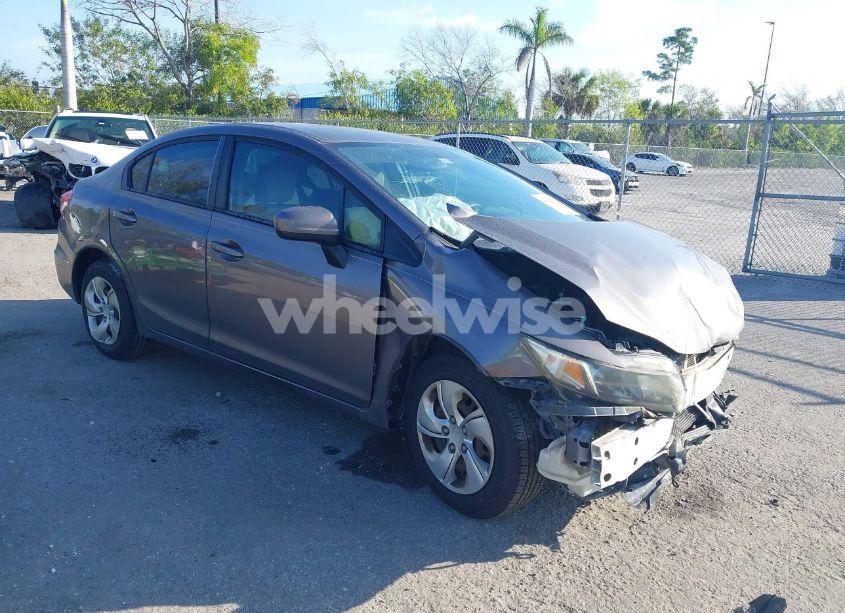 2014 Honda Civic LX (VIN 19XFB2F56EE027866) main photo