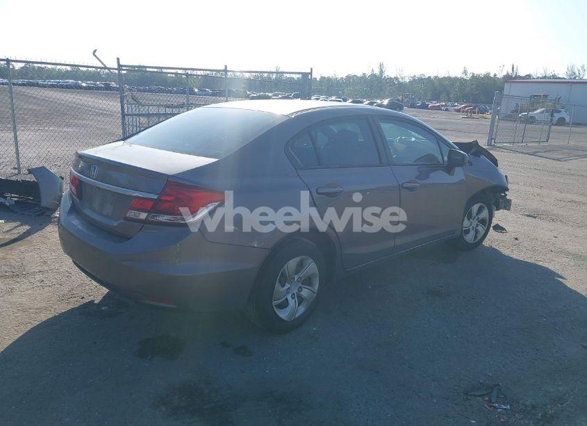 Photo 4 of 2014 Honda Civic LX (VIN 19XFB2F56EE027866)