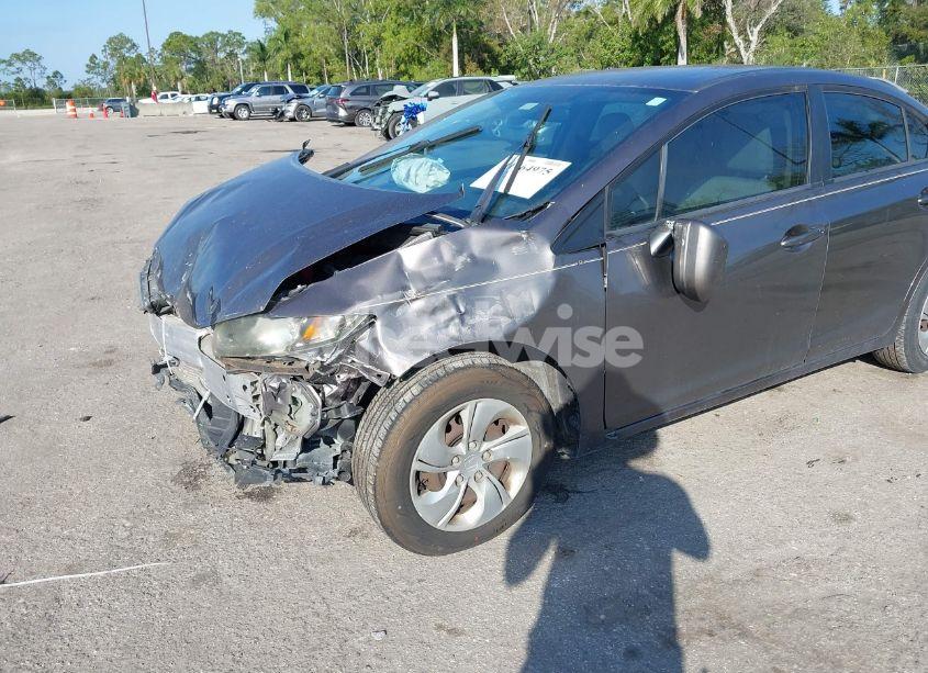 Photo 6 of 2014 Honda Civic LX (VIN 19XFB2F56EE027866)