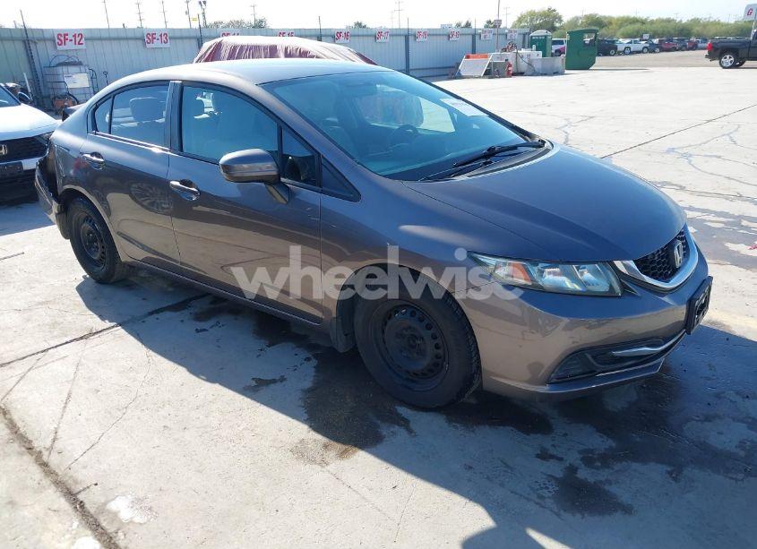 2014 Honda Civic LX (VIN 19XFB2F56EE045543) main photo