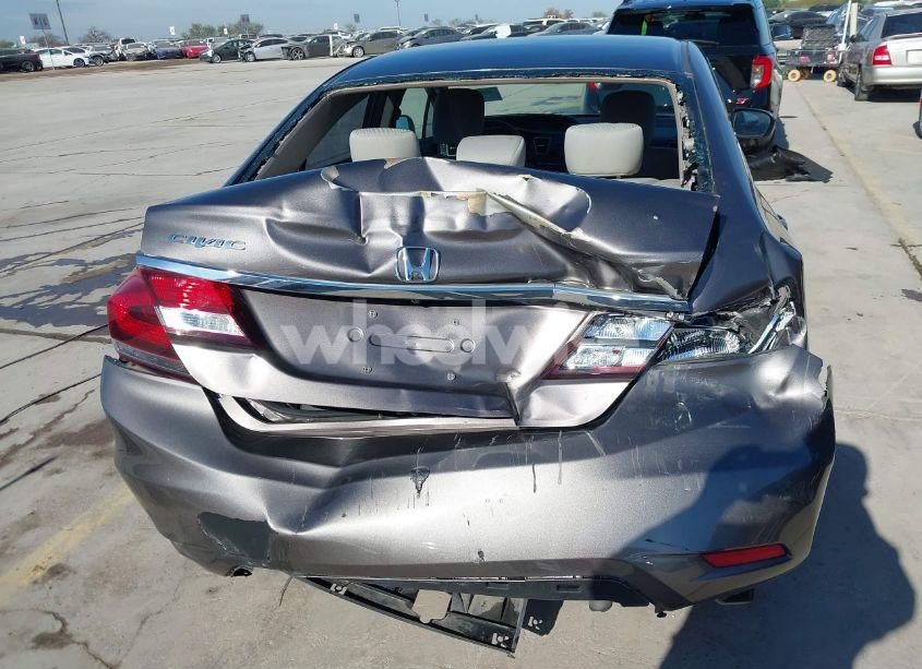 Photo 6 of 2014 Honda Civic LX (VIN 19XFB2F56EE045543)