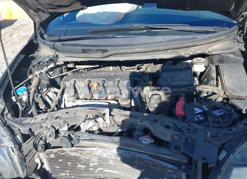 Photo 10 of 2014 Honda Civic LX (VIN 19XFB2F56EE066151)