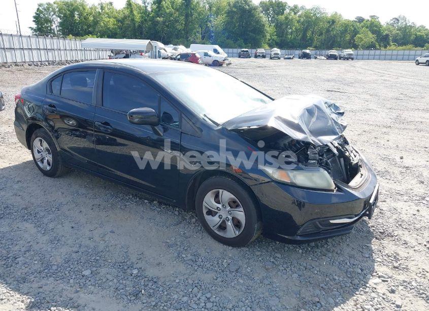 2014 Honda Civic LX (VIN 19XFB2F56EE076999) main photo
