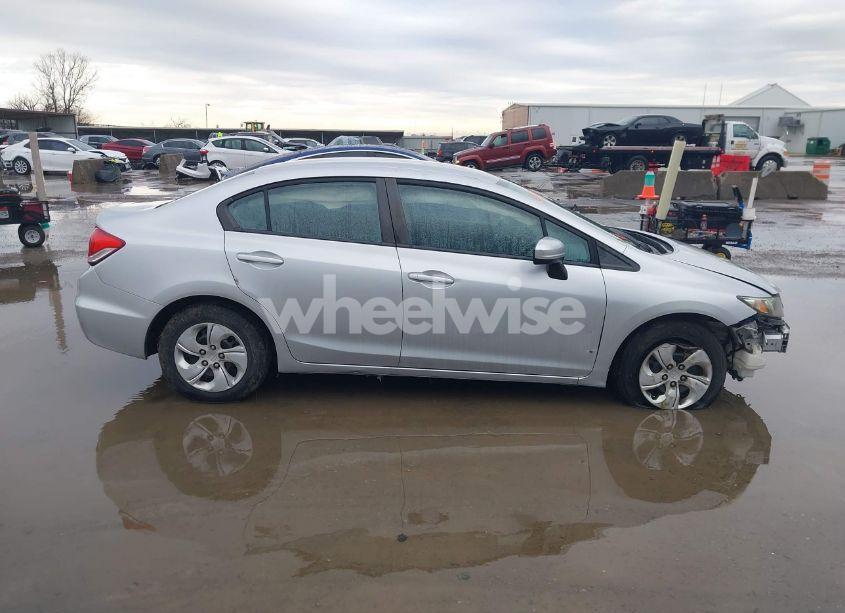 Photo 13 of 2014 Honda Civic LX (VIN 19XFB2F56EE077294)